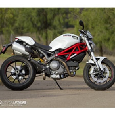 Ducati Monster 796 Specfications And Features